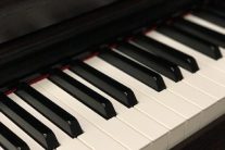 piano tutor video thumb 1 1