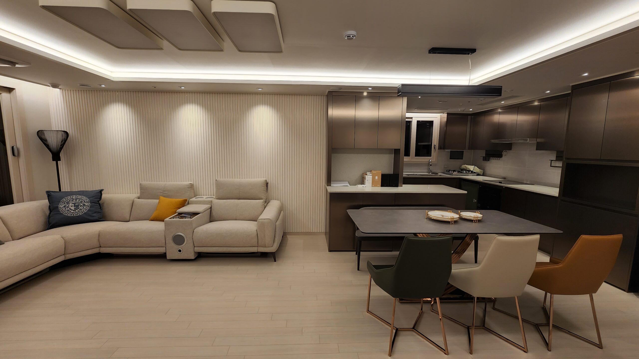 맞춤형 하이엔드 인테리어 서비스 인테리어스 하이엔드 디자인 이미지2